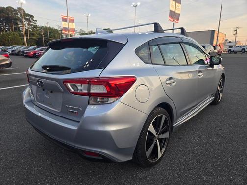Ice Silver Metallic 2017 Subaru Impreza 2.0i Sport