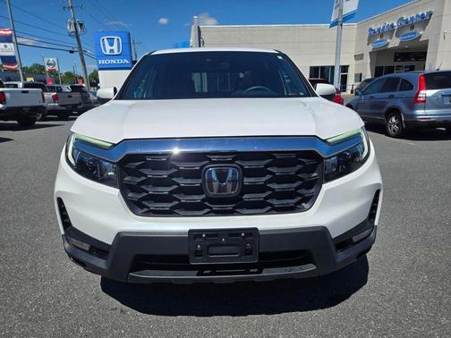 White 2025 Honda Passport EX-L
