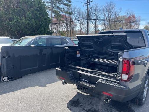 Modern Steel Metallic 2026 Honda Ridgeline RTL