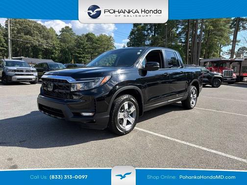 Crystal Black Pearl 2025 Honda Ridgeline
