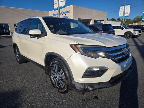 White 2016 Honda Pilot EX-L