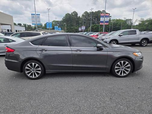 Magnetic 2020 Ford Fusion SE