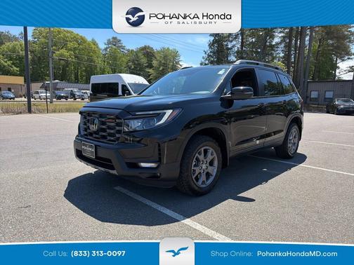 Crystal Black Pearl 2024 Honda Passport
