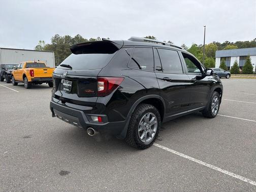 Crystal Black Pearl 2025 Honda Passport TrailSport