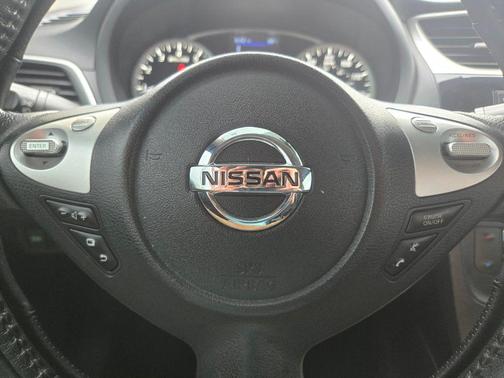 Black 2019 Nissan Sentra SV