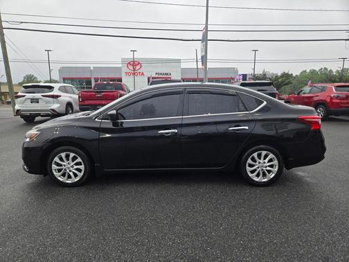 Black 2019 Nissan Sentra SV