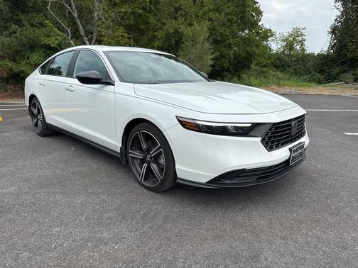 2024 Honda Accord Hybrid 