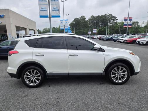 Blizzard Pearl 2018 Toyota RAV4 Hybrid Limited