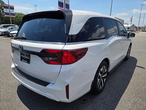 White 2026 Honda Odyssey EX-L