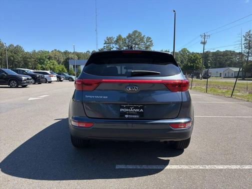 Pacific Blue 2019 Kia Sportage LX