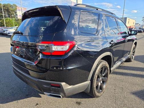 Gray 2025 Honda Pilot Black Edition