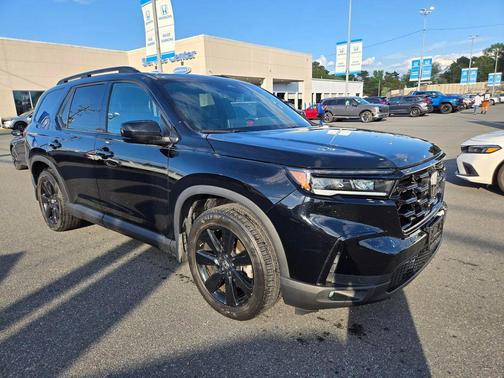 Gray 2025 Honda Pilot Black Edition
