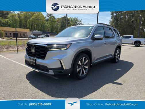 Lunar Silver Metallic 2023 Honda Pilot