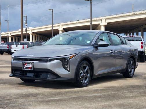 Steel Gray 2025 Kia K4