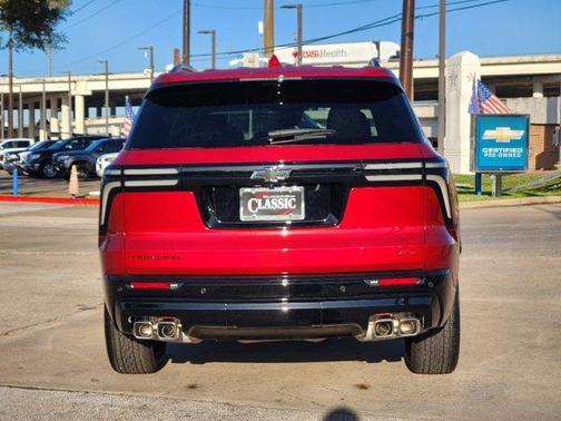 2025 Chevrolet Traverse RS