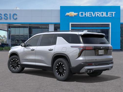 Gray 2026 Chevrolet Traverse Z71
