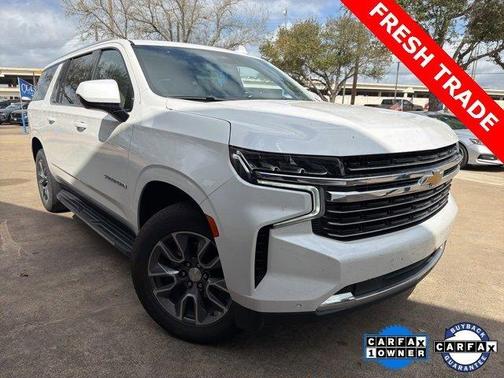 2023 Chevrolet Suburban LT