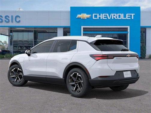 2026 Chevrolet Equinox EV LT 2