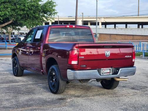 Delmonico Red Pearlcoat 2021 RAM 1500 Classic SLT