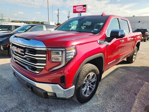 2022 GMC Sierra 1500 SLT