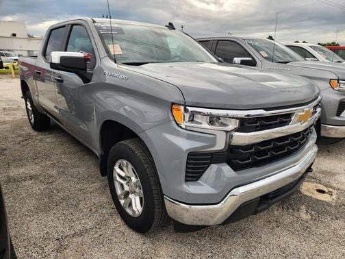 Slate Gray Metallic 2024 Chevrolet Silverado 1500 LT