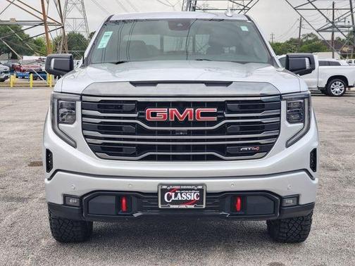 Quicksilver Metallic 2022 GMC Sierra 1500 AT4