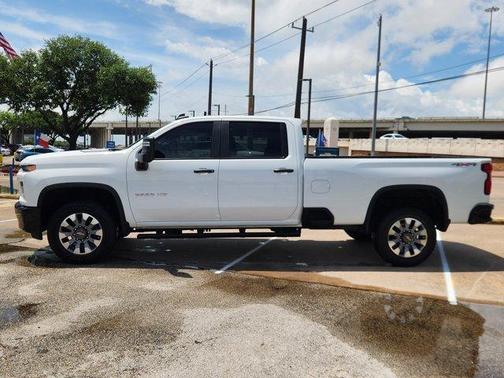 2023 Chevrolet Silverado 2500 Custom