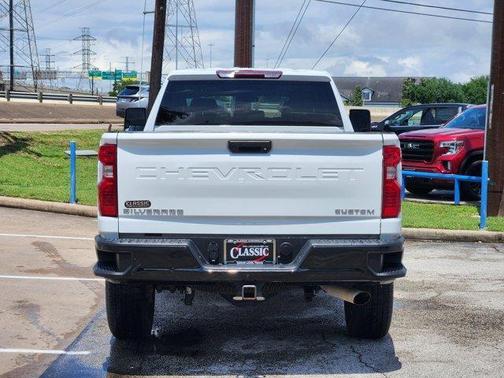 2023 Chevrolet Silverado 2500 Custom