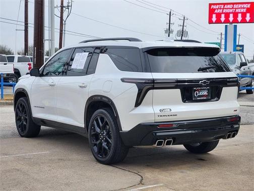 2024 Chevrolet Traverse RS
