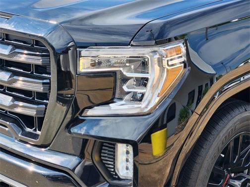 2022 GMC Sierra 1500 Limited Elevation