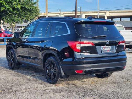 Crystal Black Pearl 2022 Honda Pilot Special Edition