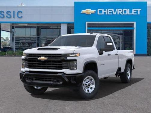 2025 Chevrolet Silverado 3500 WT