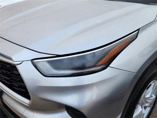 2021 Toyota Highlander L