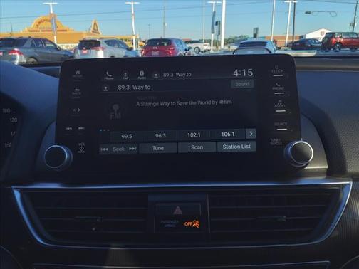 Photo 5 of 25 of 2021 Honda Accord Sport SE