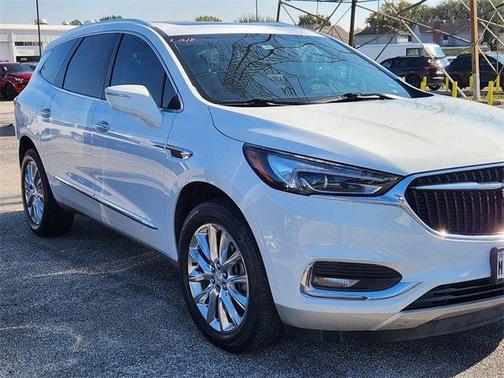 2020 Buick Enclave Essence