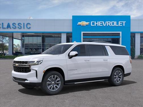 Photo 2 of 24 of 2023 Chevrolet Suburban LS