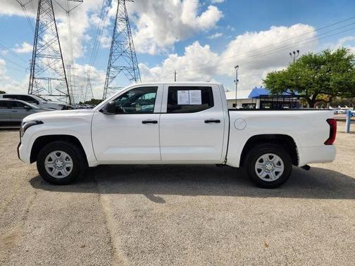 2025 Toyota Tundra SR