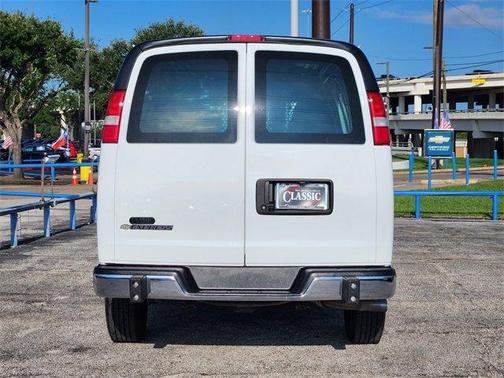 2024 Chevrolet Express 2500 Work Van