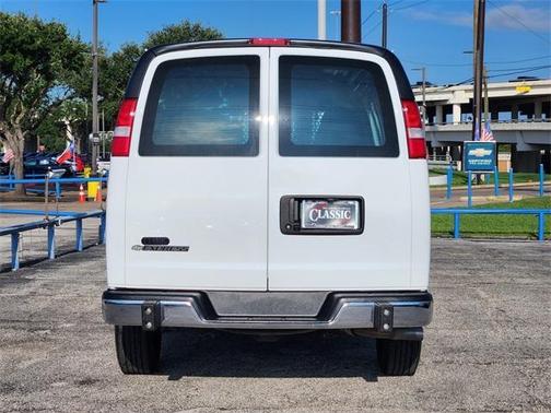 2024 Chevrolet Express 2500 Work Van