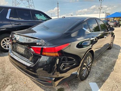 2023 Nissan Altima 2.5 SV