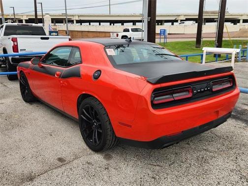 2022 Dodge Challenger R/T Scat Pack
