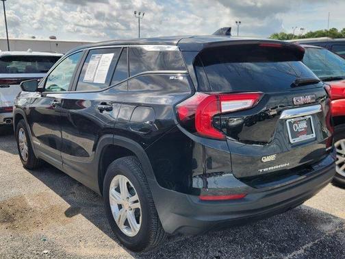 2024 GMC Terrain SLE