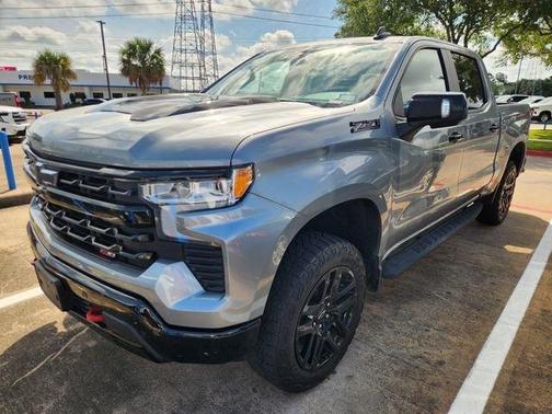 Sterling Gray Metallic 2024 Chevrolet Silverado 1500 LT Trail Boss