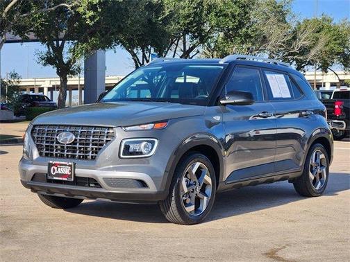 2025 Hyundai VENUE Limited