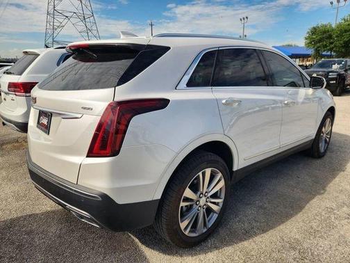 2025 Cadillac XT5 Premium Luxury