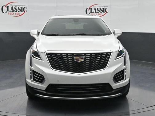 Crystal White Tri-Coat 2025 Cadillac XT5 Premium Luxury