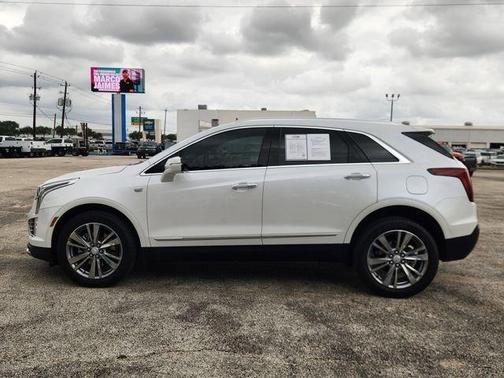 2025 Cadillac XT5 Premium Luxury