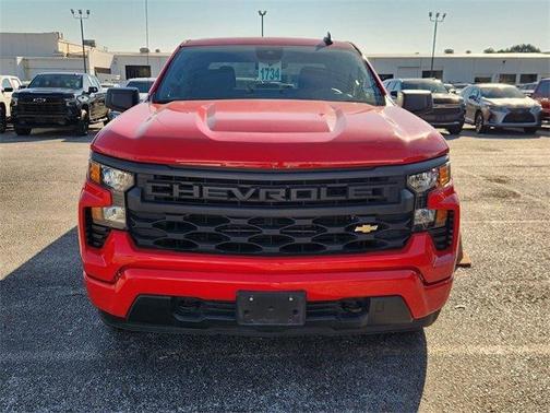 2023 Chevrolet Silverado 1500 Custom