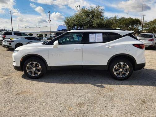 2024 Chevrolet Blazer LT