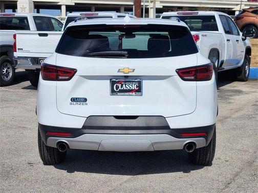 2024 Chevrolet Blazer LT